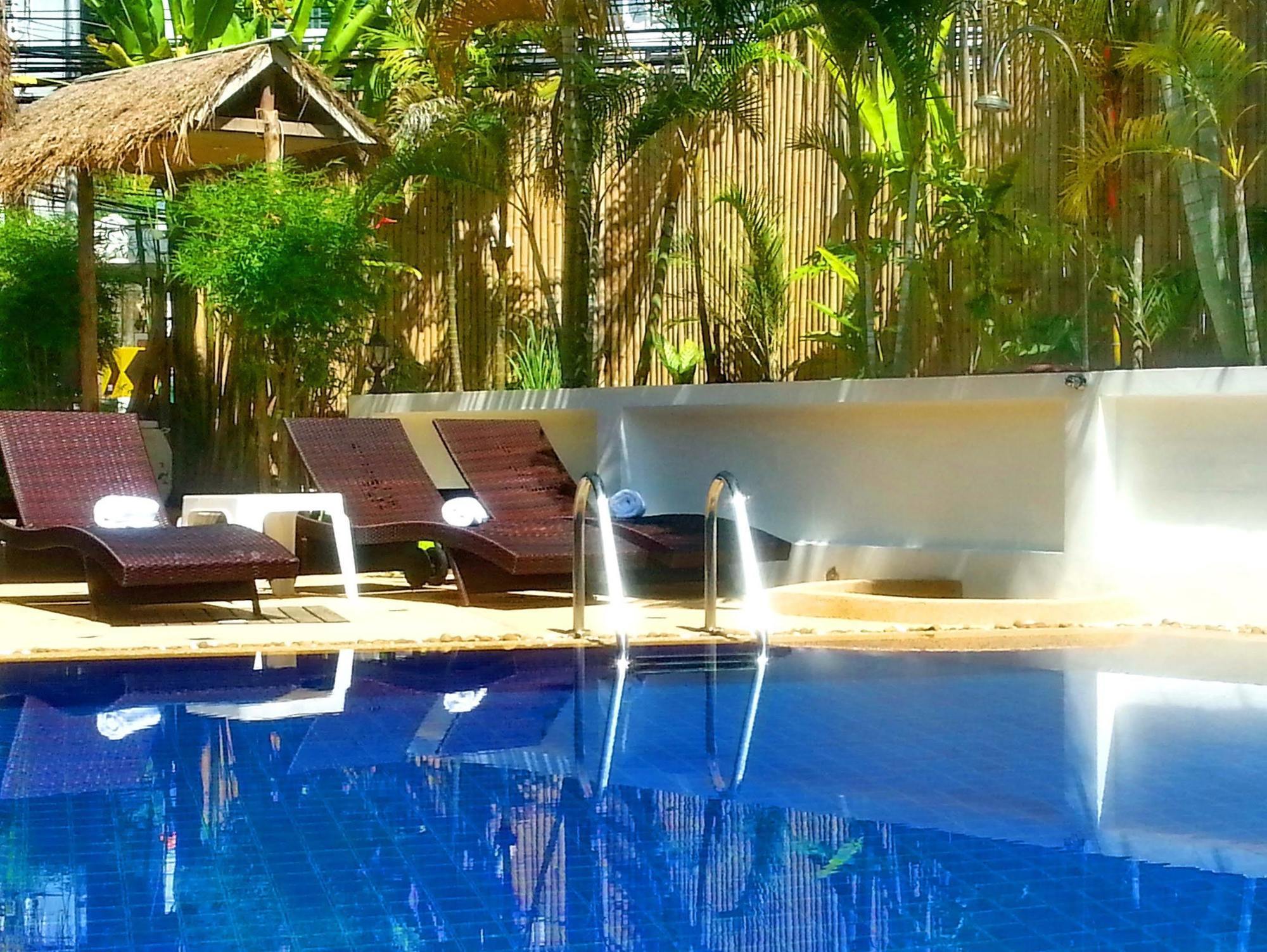 Karon Beach Pool Hotel Phuket Dış mekan fotoğraf